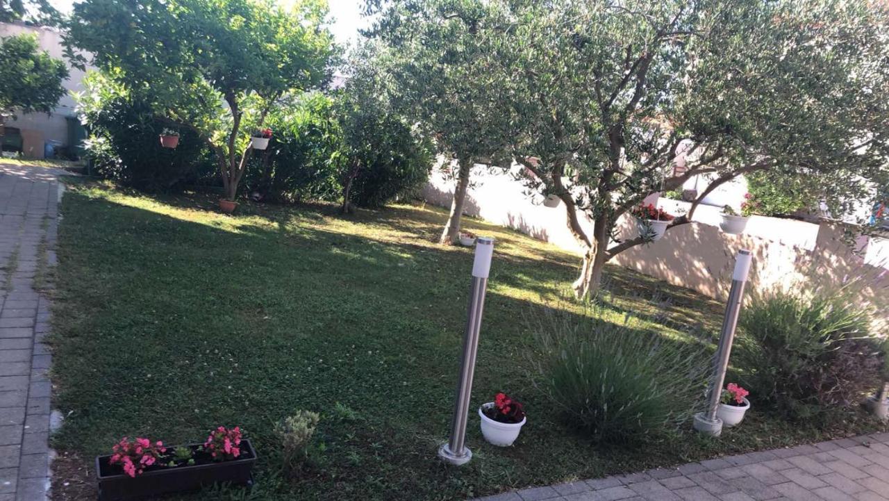 Apartmani Resetar Privlaka  Exterior foto